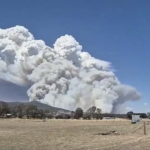 Αυστραλία: Πυρκαγιά εκτός ελέγχου – Χιλιάδες άνθρωποι εγκαταλείπουν τις εστίες τους